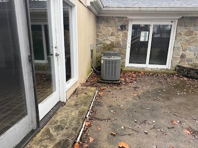 110 Glade St, Berea, KY 40403 - photo 5