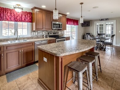 164 Wachusett St, Holden, MA 01520 - photo 3