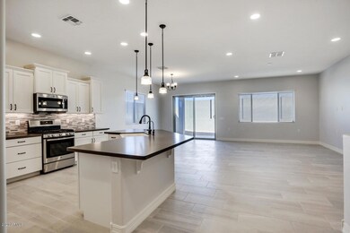 20283-N-107th-Ln-Lot-6-7