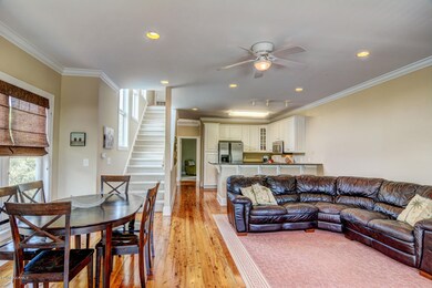 1726 Swordfish Ln Carolina-large-002-9-D
