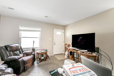 RE_1050 W Elm-2