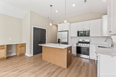 4932 S Champlain Ave, Chicago, IL 60615 - photo 7