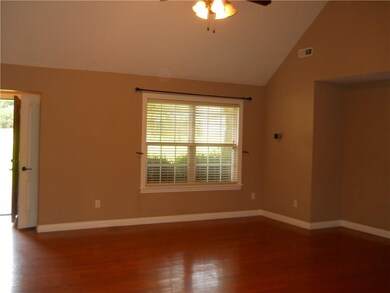 27 Hartlepool Dr, Bella Vista, AR 72715 - photo 4