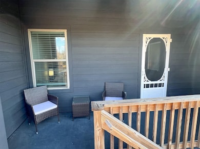 3407 Sakowitz St unit B, Houston, TX 77026 - photo 3