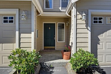 8127 212th St SW unit 5, Edmonds, WA 98026 - photo 2