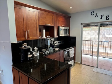 7845 W 36th Ave unit 203, Hialeah, FL 33018 - photo 4