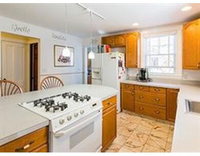 27 Winter St unit 2, Watertown, MA 02472 - photo 6