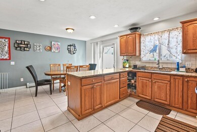 65 Alvarado Ave, Worcester, MA 01604 - photo 5