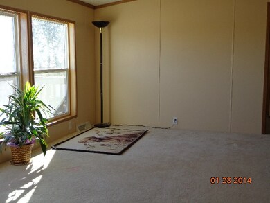 10598 S Miller School Rd, North Platte, NE 69101 - photo 3