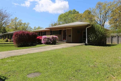 312 Wedgewood Rd, Little Rock, AR 72205 - photo 2