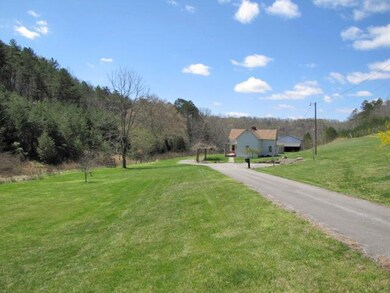 355 Ping Hollow Rd, Somerset, KY 42501 - photo 2