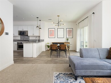 574 E Imperial Ave, El Segundo, CA 90245 - photo 4