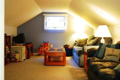 76 Hanson Cir, East Falmouth, MA 02536 - photo 7