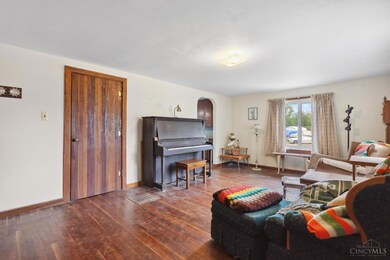 221 S Vine St, Blanchester, OH 45107 - photo 5