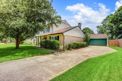 305 Old Course Dr, Friendswood, TX 77546 - photo 3