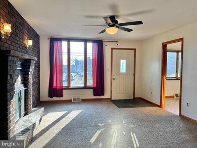 6928 Sollers Point Rd, Dundalk, MD 21222 - photo 3