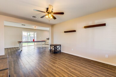 463 W Gail Dr, Chandler, AZ 85225 - photo 4