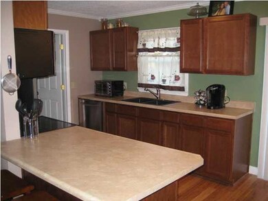 View of new bar in kitchen w/great workspace