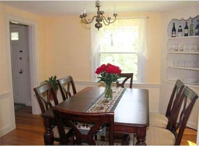 182 Mayfair Dr, Westwood, MA 02090 - photo 2