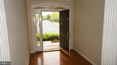 18326 Buccaneer Terrace, Leesburg, VA 20176 - photo 2