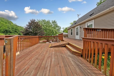 803 Wilkinson St, Red Wing, MN 55066 - photo 5