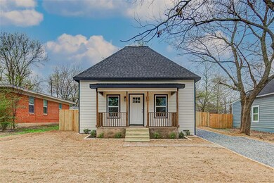 422 W Day St, Denison, TX 75020 - photo 2