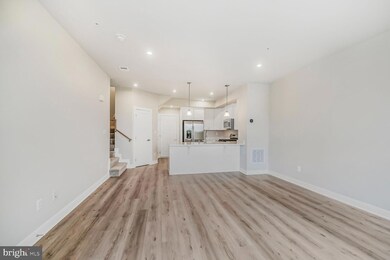 24230 Thurso Square, Sterling, VA 20166 - photo 2