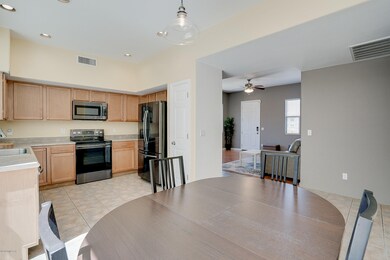 N Cardell Cir -18