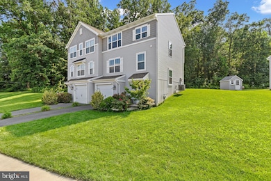 402 Smokering Dr, Robesonia, PA 19551 - photo 2