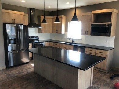 710 Sullivan St, West Branch, IA 52358 - photo 7