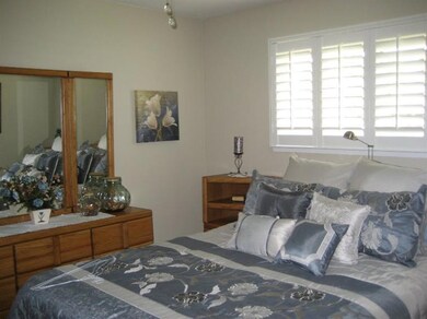 735 N Jaye St, Porterville, CA 93257 - photo 6