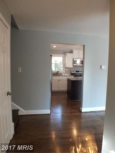 3124 Fallston Ave, Beltsville, MD 20705 - photo 2