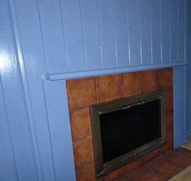 127 Bog Rd, Hillsborough, NH 03244 - photo 5