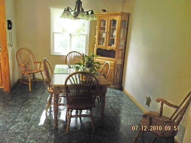 1686 Carrigallen Ln, Columbus, OH 43228 - photo 3