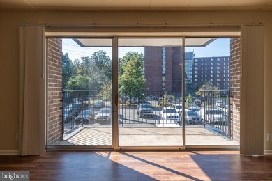 6011 Emerson St unit 213, Bladensburg, MD 20710 - photo 2