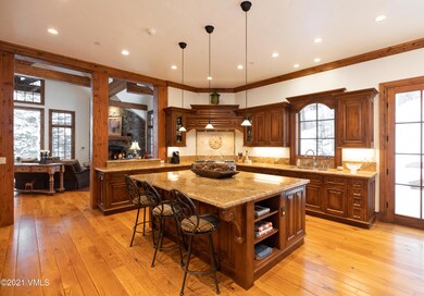 616_elkhorn_interior_kitchen_a