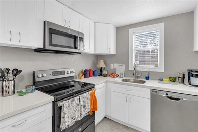 4809 Mcewen St, Houston, TX 77009 - photo 6