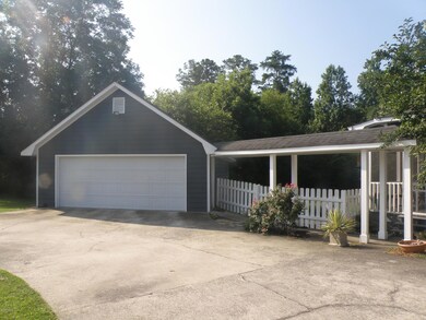 2638 Minuette Ct, Macon, GA 31216 - photo 4