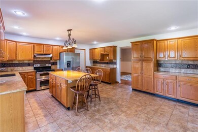 4191 Ford Dr, Emmaus, PA 18049 - photo 6