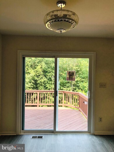 11111 Sceptre Ridge Terrace, Germantown, MD 20876 - photo 6