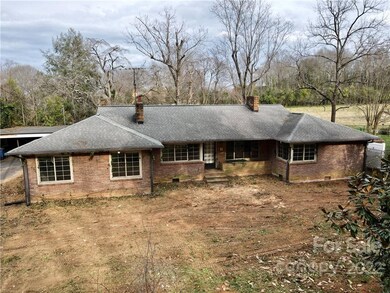 456 Sullivan Rd, Statesville, NC 28677 - photo 2