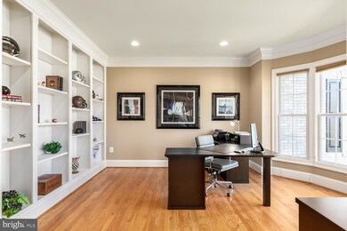 42750 Virginia Oak Ct, Broadlands, VA 20148 - photo 5
