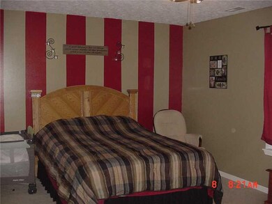 3958 Hancock Ct, Franklin, IN 46131 - photo 4