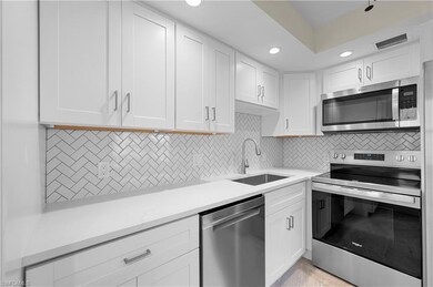 1155 Sandpiper St unit 1, Naples, FL 34102 - photo 3