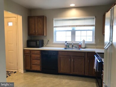 105 Barrington Ct, Palmyra, PA 17078 - photo 7