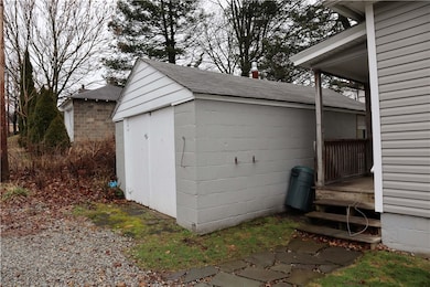 119 N Clymer Ave, Indiana, PA 15701 - photo 2