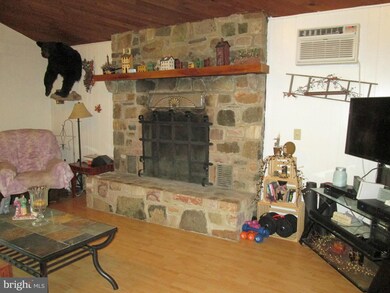 2668 Pine Grove Rd, Stanley, VA 22851 - photo 6