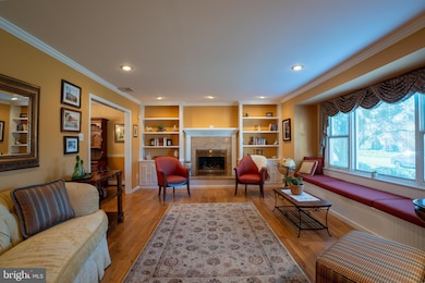 713 Warwick Rd, Fairless Hills, PA 19030 - photo 3