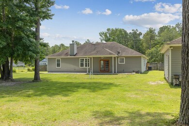 238 Parkside Cir, Crawfordville, FL 32327 - photo 6