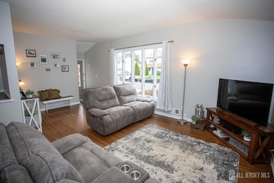 40 Boulevard St E, Old Bridge, NJ 07735 - photo 5